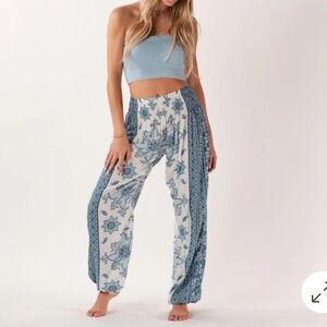 Lotus and Luna NWT HARAM PANTS L